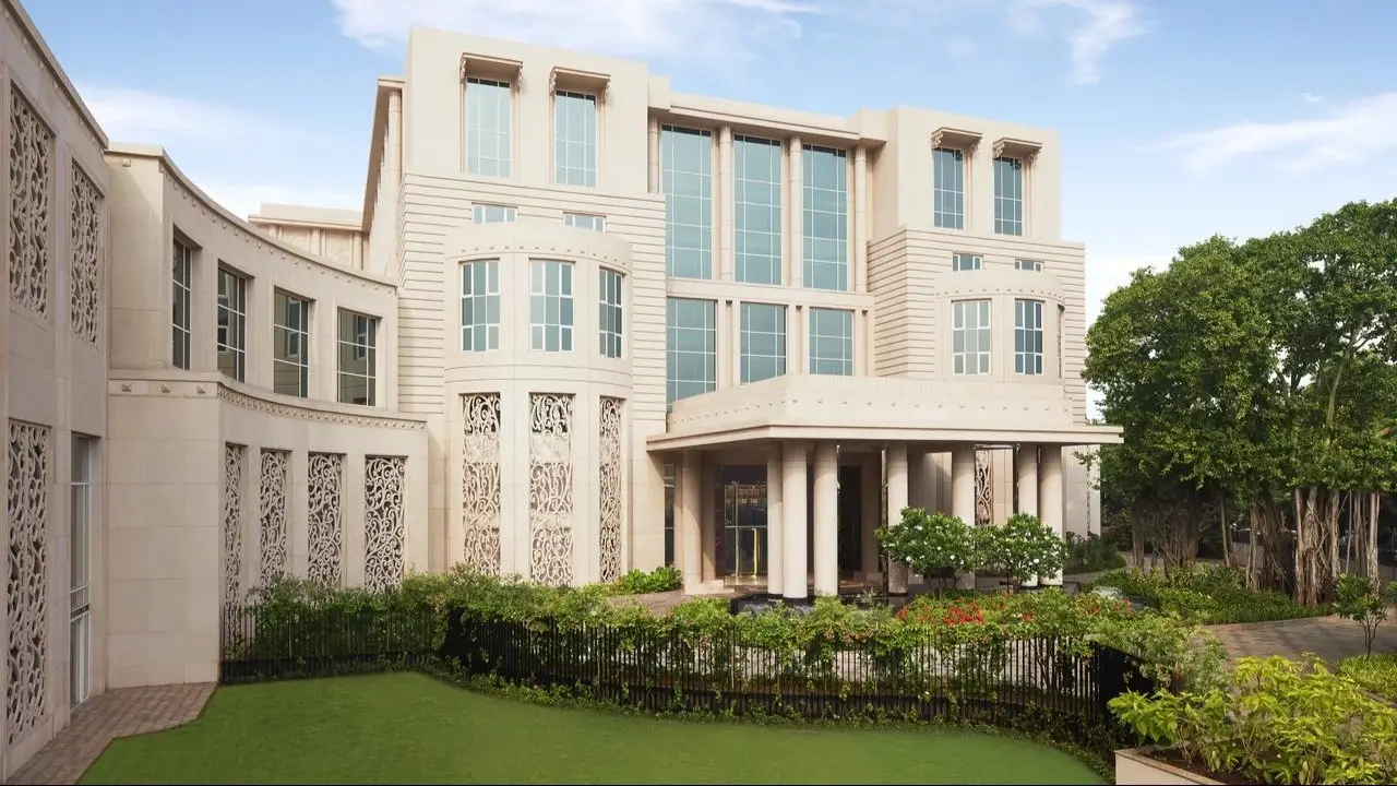 event-venue-Taj Santacruz