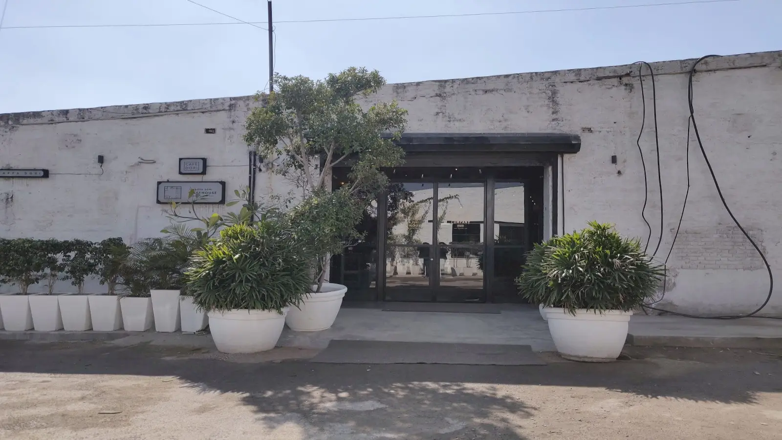 event-venue-Cafe Dori 