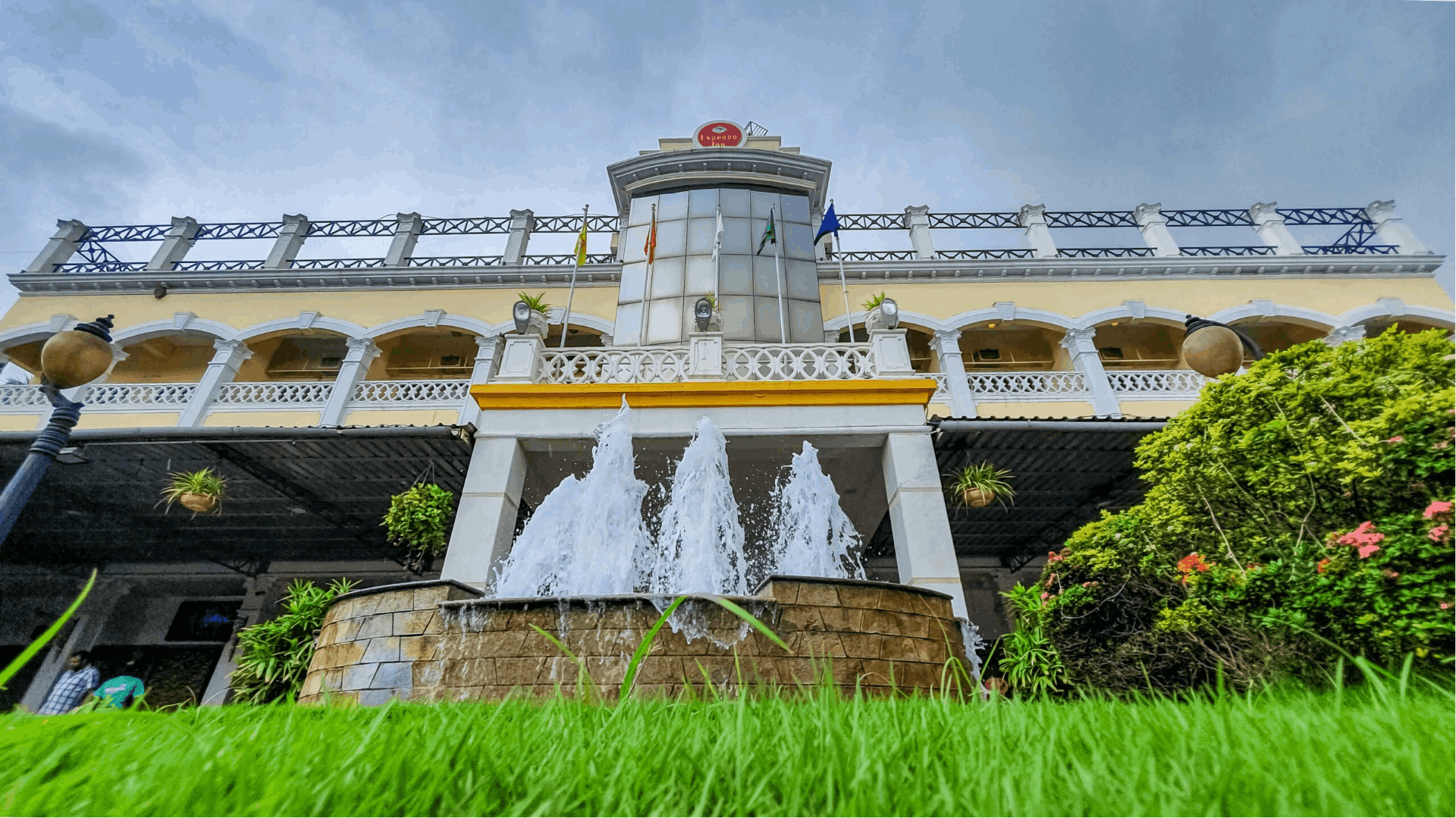 event-venue-Express Inn The Business Luxury Hotel, Mumbai