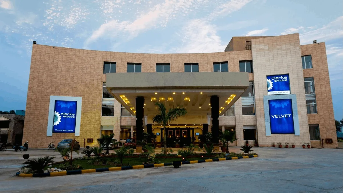 event-venue-Velvet Clarks Exotica, Zirakpur