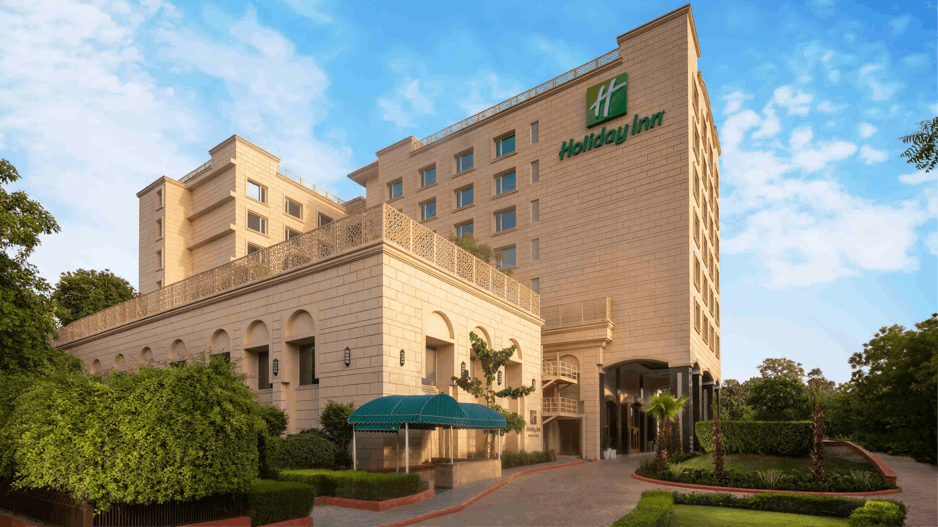 event-venue-Holiday Inn Agra MG Road