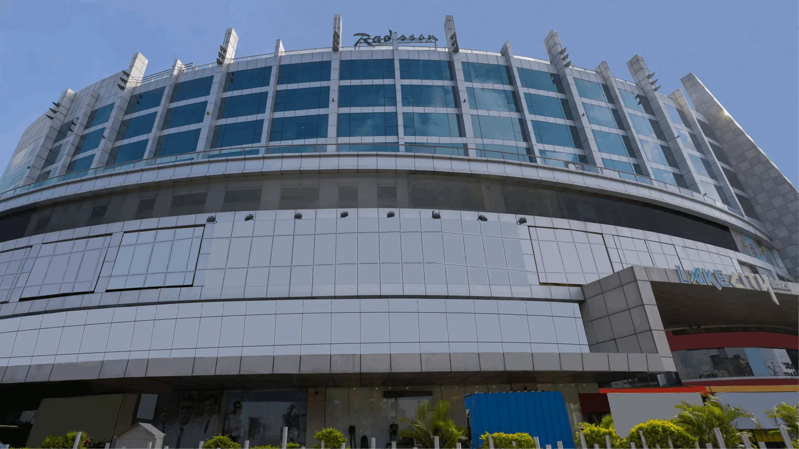 event-venue-Radisson Hotel Udaipur