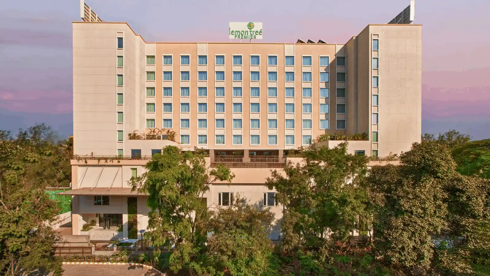 Lemon Tree Premier, City Center, Pune
