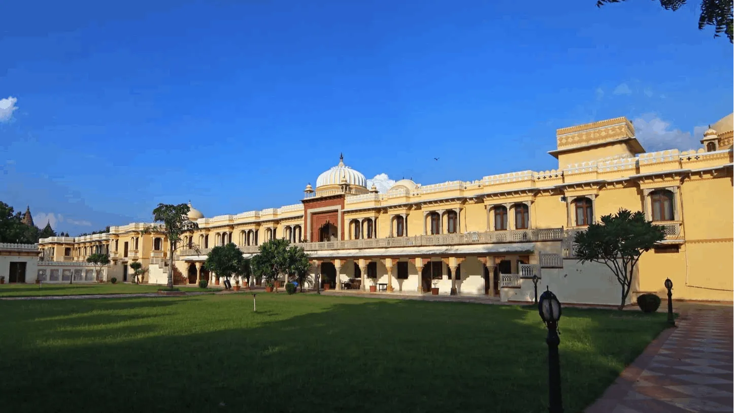 Amar Mahal — main image