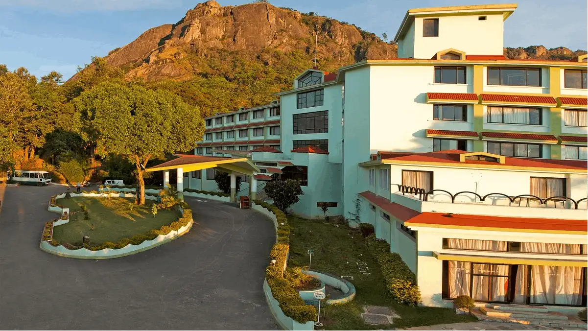 event-venue-Sterling Munnar