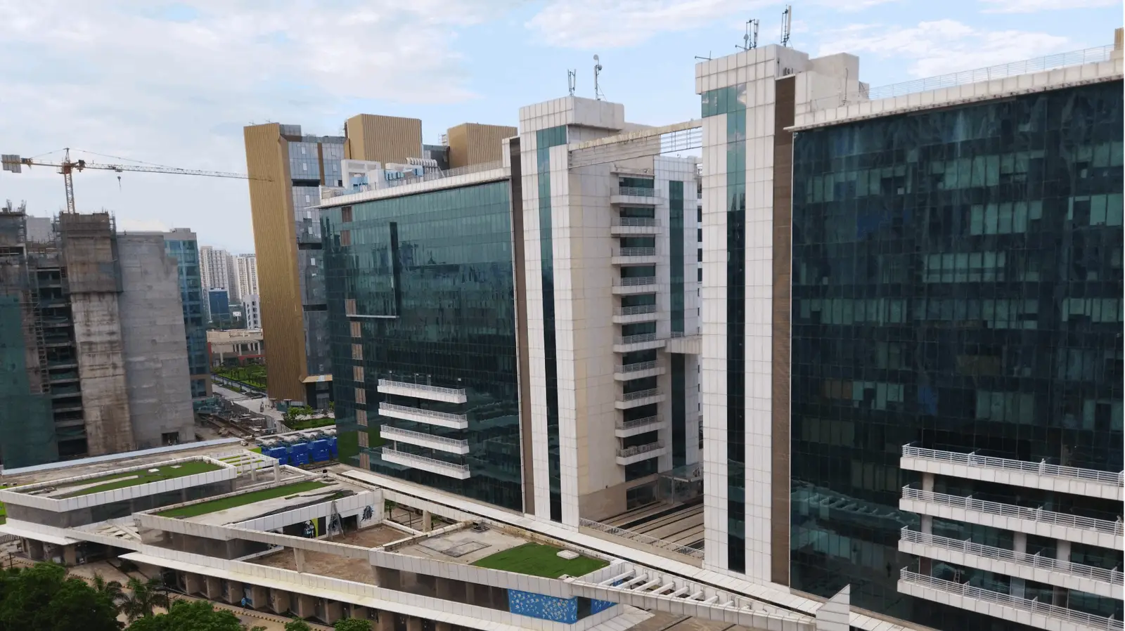 Lemon Tree Hotel East Delhi Mall Kaushambi