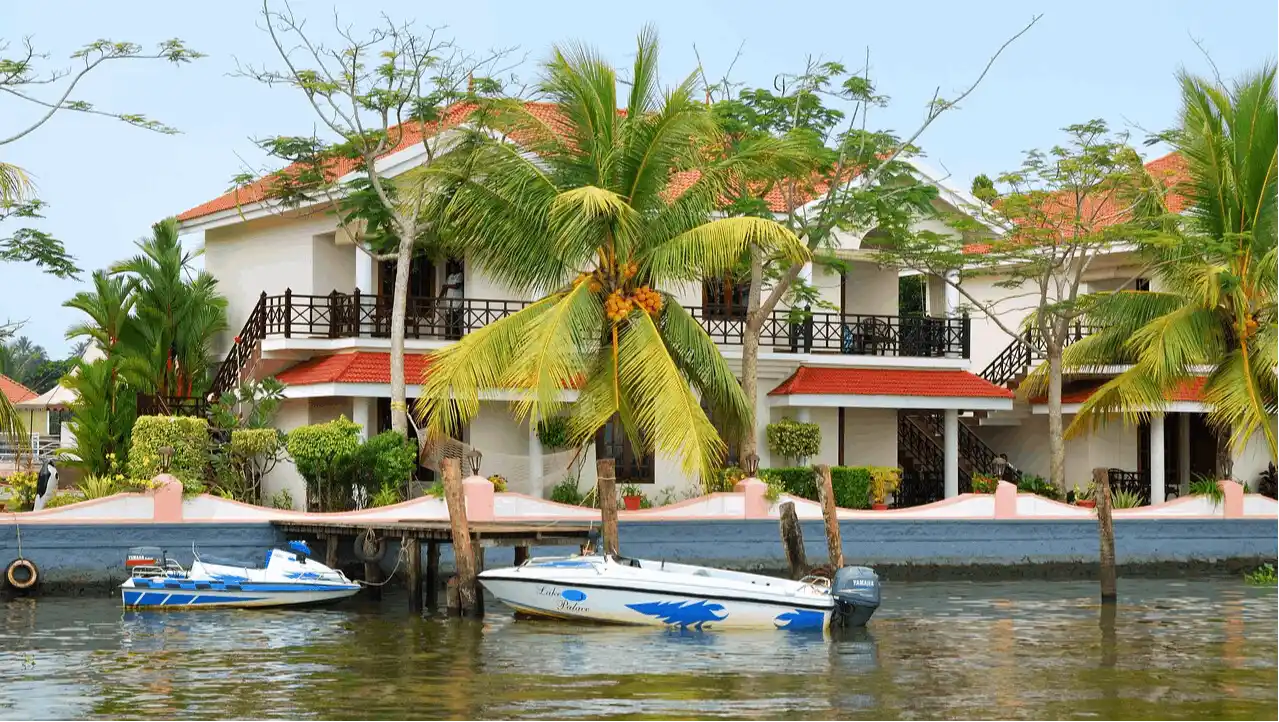Hotel Lake Palace Resort — main image