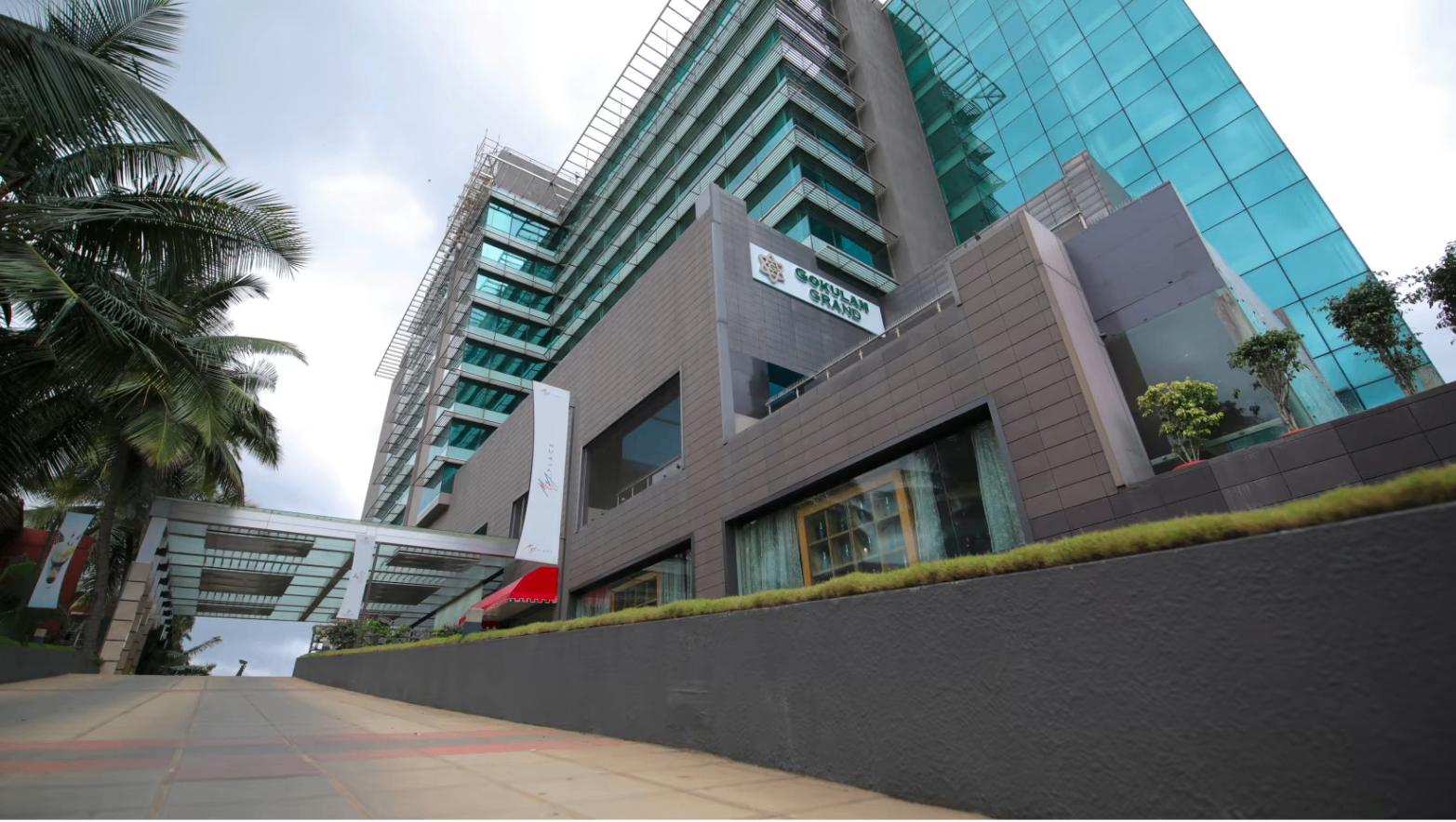 event-venue-Gokulam Grand Hotel & Spa