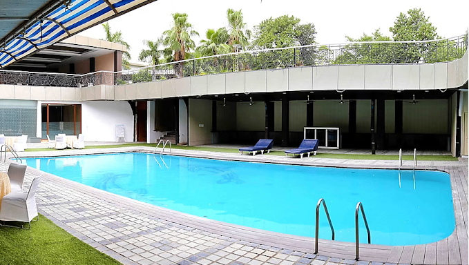 event-venue-Dee Marks Hotel & Resorts