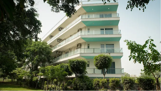 event-venue-Inde Hotel Golf Course Extension