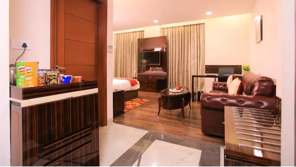 Premium Accessible King Bed Studio Suite