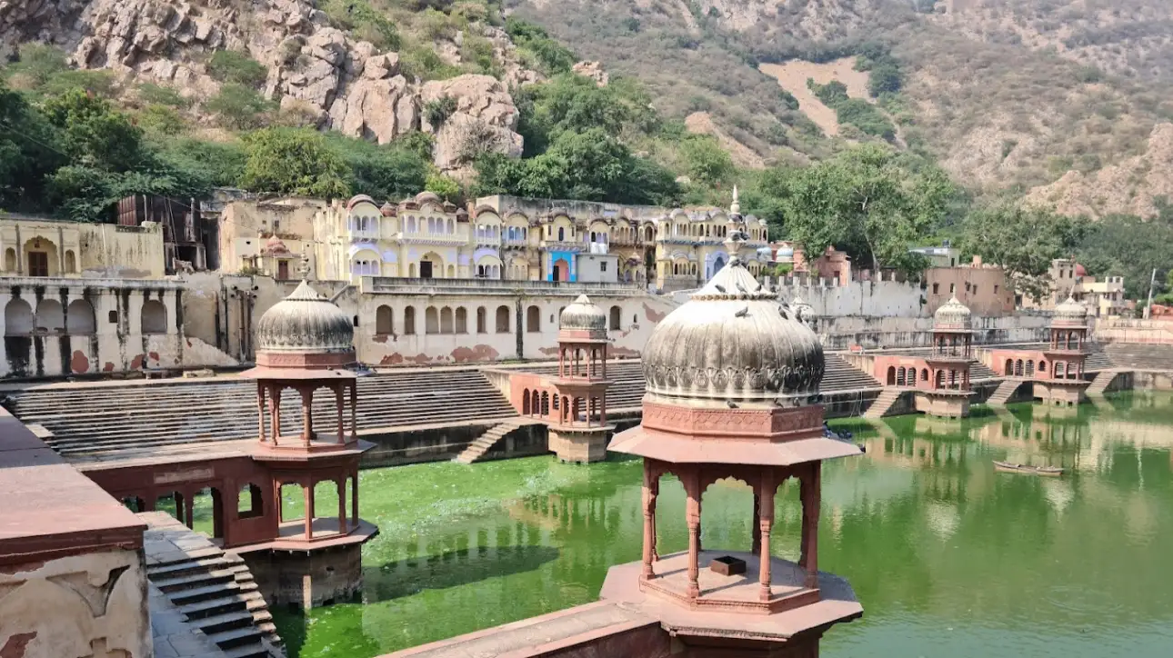 Moosi Maharani Ki Chhatri