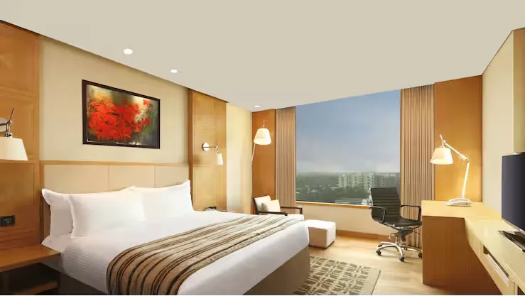 King Executive Suite with Lounge Access