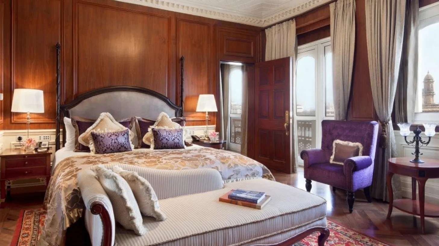 GRANDE LUXURY SUITE ONE BEDROOM SEA VIEW