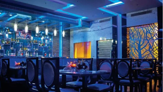 Restro Bar