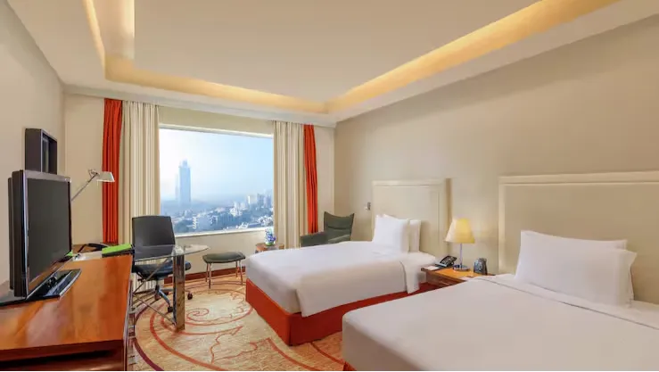 2 Twin Beds Premium Room