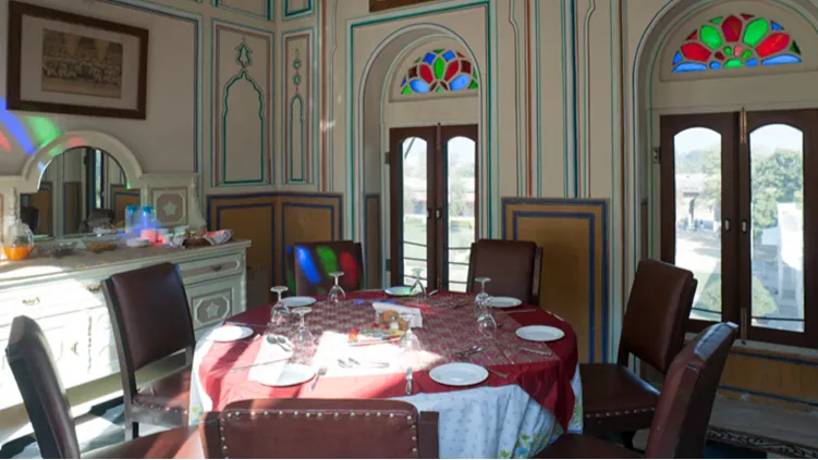 Royale Dine & Wine Restaurant