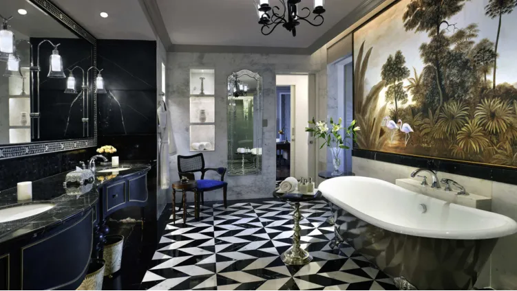 Raffles Oasis Suite with Pool
