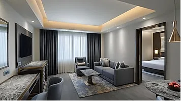 Regency Executive Suite