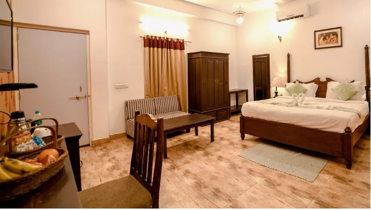 Family Suite with Plung Pool