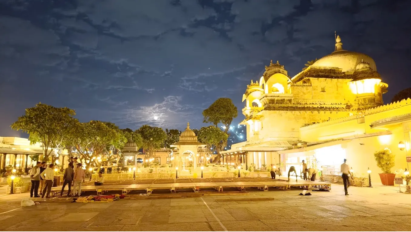 Jagmandir Island Palace