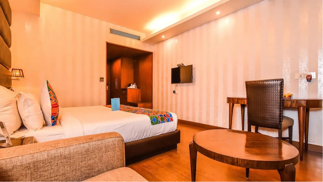 Super Deluxe Room