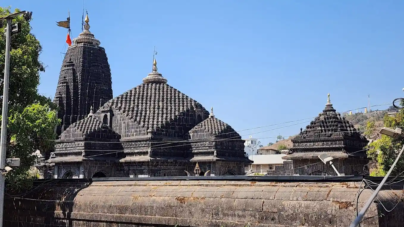 Trimbakeshwar Jyotirling Mandir Nashik