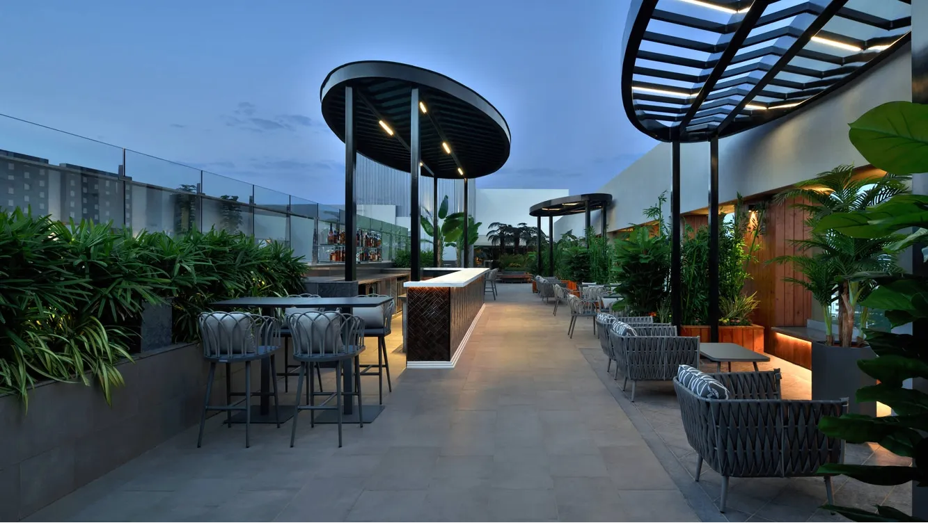 Strato - Rooftop Lounge & Bar