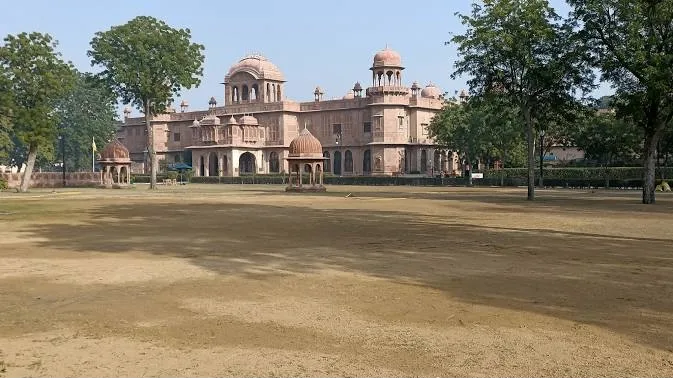  Lal Mahal