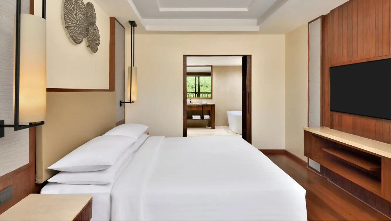 1 Bedroom Signature Suite