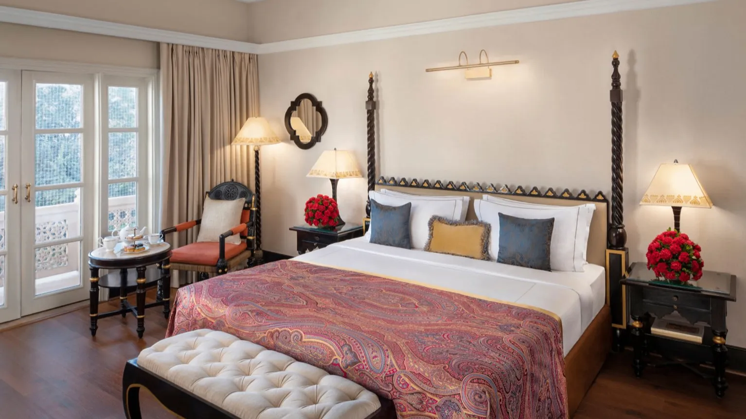 Deluxe Room Garden View King Bed