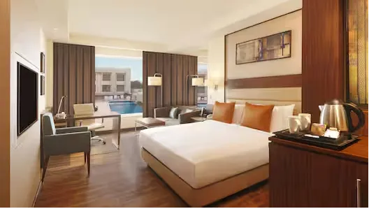 King Guest Room with Pool View