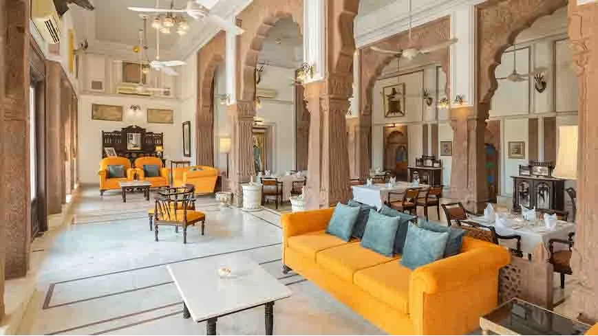 PALACE RESTAURANTS