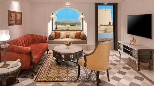 Private In-Room Dining