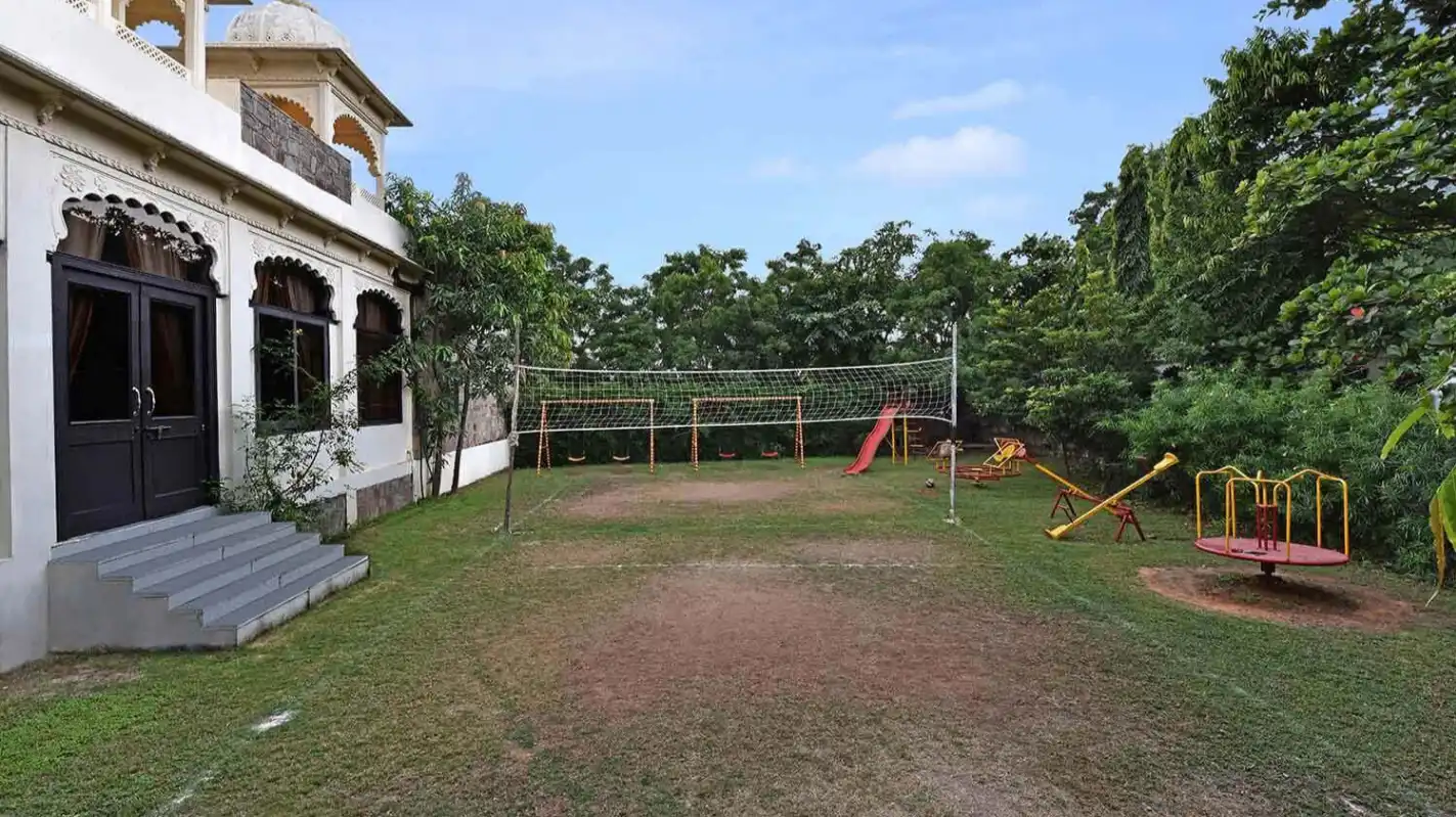 Indoor & Outdoor Games