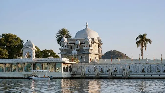 Jagmandir Island Palace