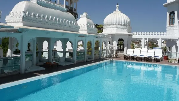 Dubki Pool (Rooftop)