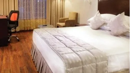 FERN CLUB ROOM