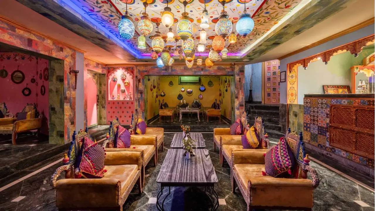 Chandi Mahal Bar (Indoor Bar)