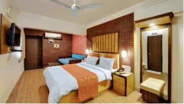 Super Deluxe room with Private Balcony