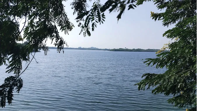 Keetham Lake
