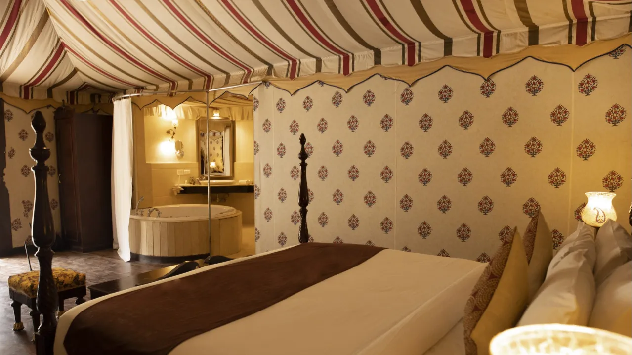 ROYAL LUXURY TENTS