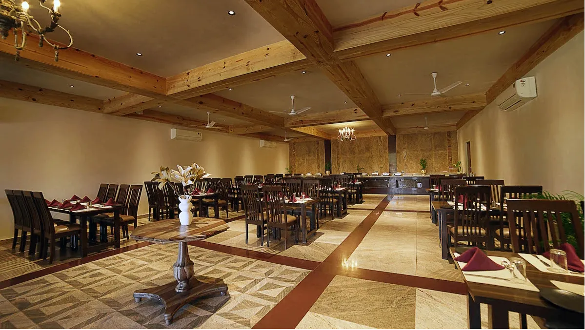 Cave Palate Restaurant 