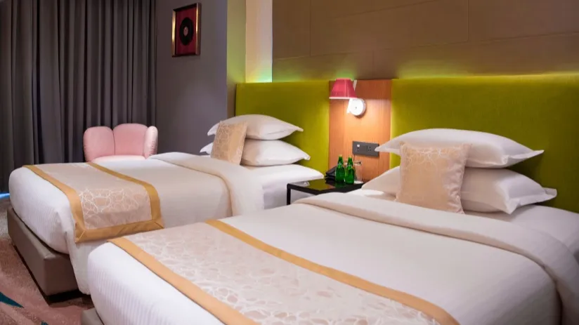 Club Room (Twin Bed)