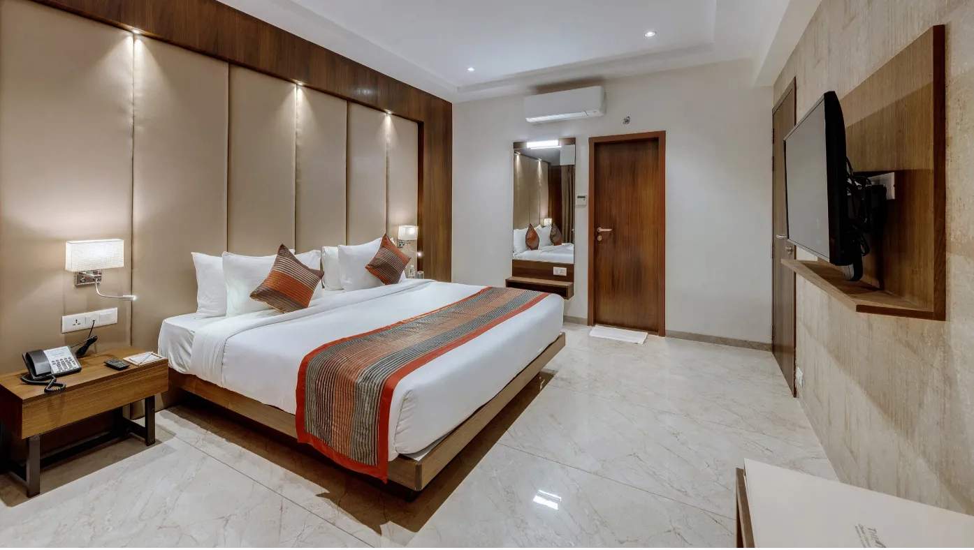Fern Club suite Room