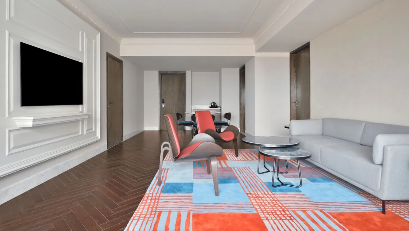 Executive King Suite