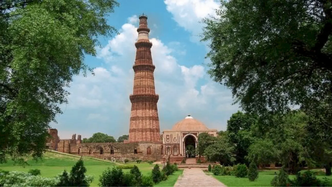 Qutub Minar