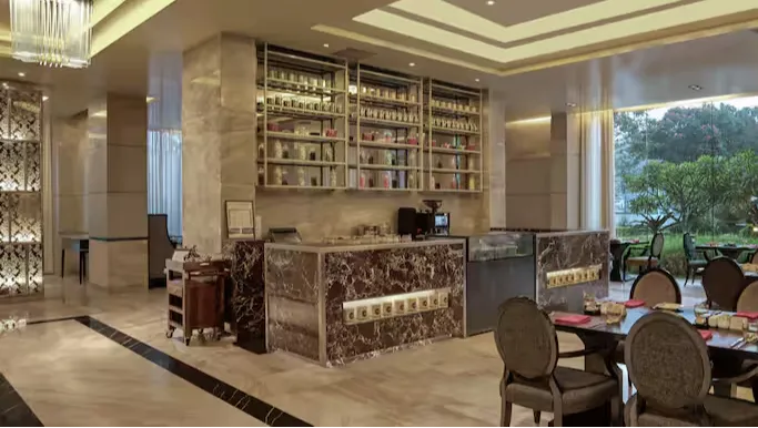 Asia Alive - Global Dining