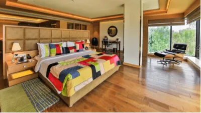 Executive Suite