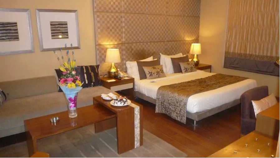 Garden Block Room